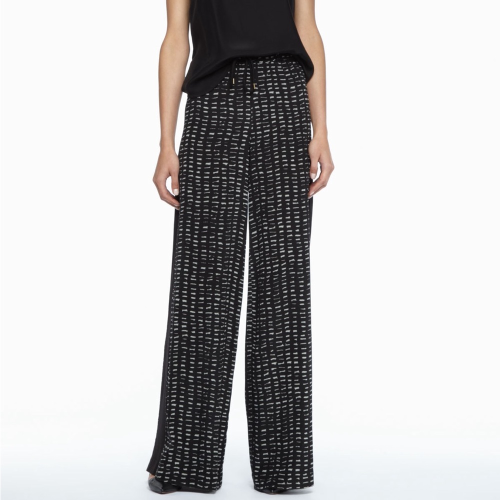 Rachel Zoe
Kenzie Printed Drawstring Pants